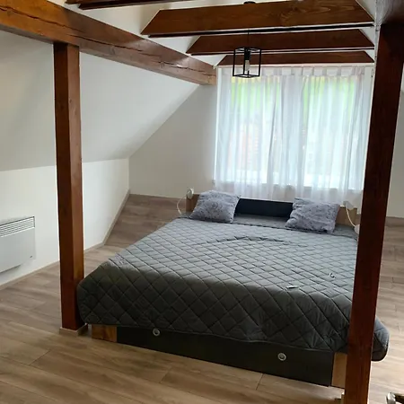 Riverside Apartmán